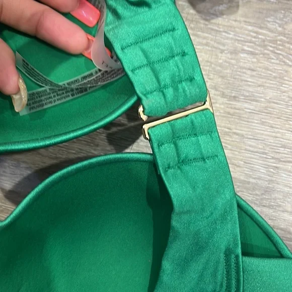 Shine Strap Swim top - Picture 5 of 5